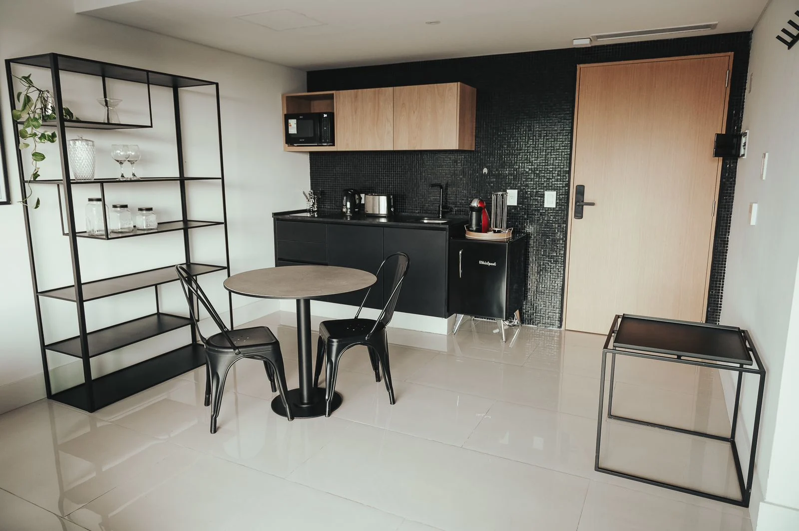 Premium kitchen and dining area